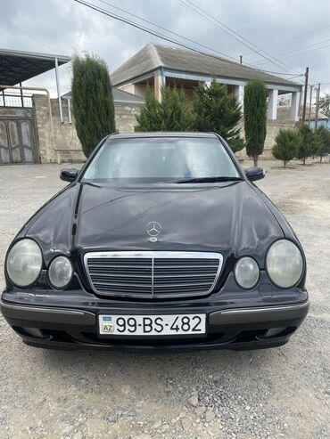 mersedes 4 goz: Mercedes-Benz E-Class (W210) sedan İdeal vezyetdedi maşın. Mator