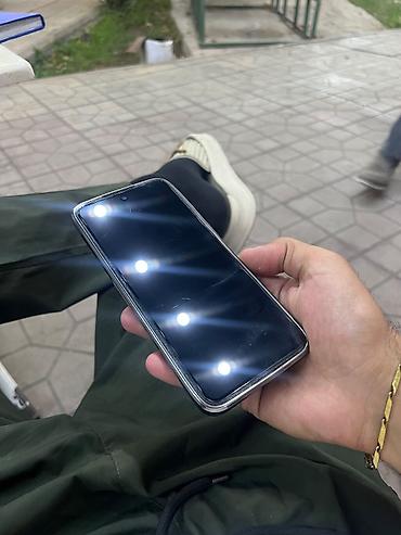chatgpt plus qiyməti: Redmi 12 sadə 256yaddaş 8+8ram qabag kamerasında problem var 15manat — 4