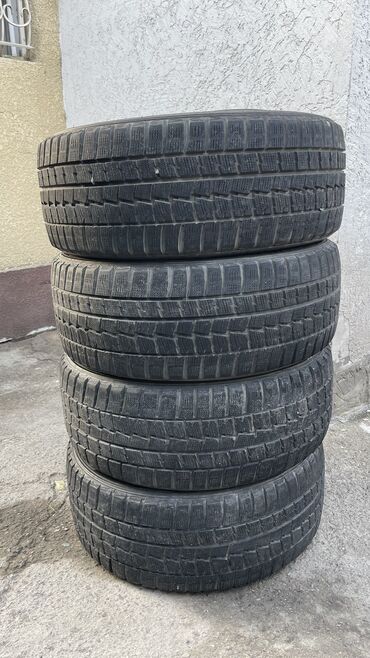 Шины: Шины 225 / 45 / R 17, Зима, Б/у, Комплект, Легковые, Dunlop