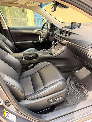 Lexus: Lexus CT: 2019 г., Автомат, Гибрид, Хетчбек — 4
