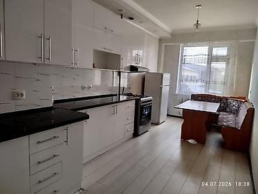Квартиры: 2 комнаты, 74 м², 2 этаж, Евроремонт — 10