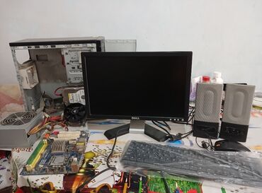 pc ram: Monitor işlək vəziyyətdədir kalonka işlək vəziyyətdədir klaviatura