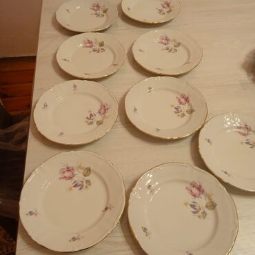 Столовая посуда: Тарелки, цвет - Белый, Фарфор, Германия