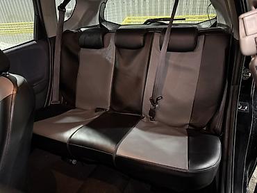 Honda: Honda Jazz: 2010 г., 1.3 л, Механика, Бензин, Хэтчбэк — 15