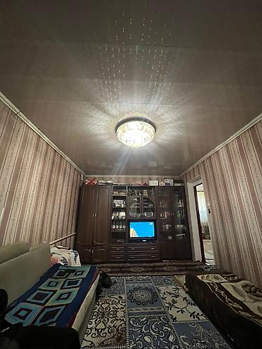 Sale of cottages and houses: Продается Дом * ﻿﻿Адрес: ж/м Кара Жыгач * ﻿﻿Площадь: 100км2 — 8