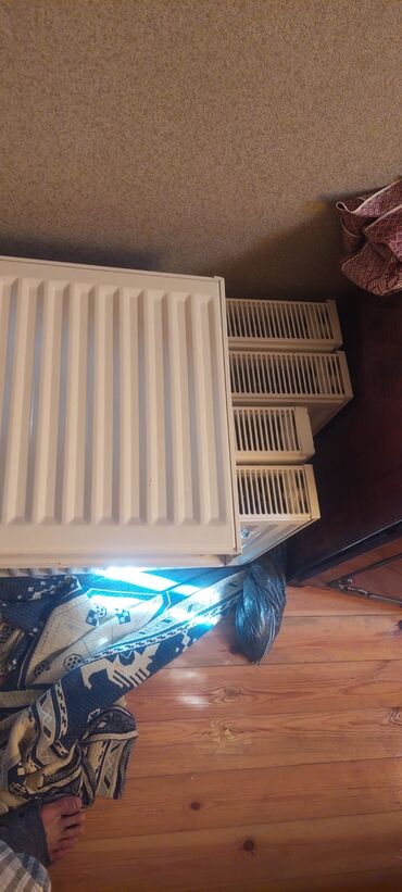 İşlənmiş Seksiyalı Radiator Ünvandan götürmə, Zəmanətsiz, Kredit yoxdur