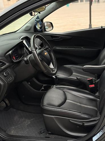 Chevrolet: Chevrolet Spark: 2019 г., 1 л, Вариатор, Бензин, Хэтчбэк — 10