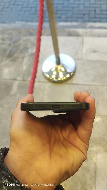 telefon alis satis: IPhone 15, 128 GB, Black Titanium, Zəmanət, Barmaq izi, Simsiz şarj — 7