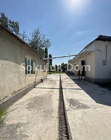 Продажа коттеджей и домов: 🏠Продается дом в с. Сокулук 🟡Комнаты: 3 🟡Участок: 14 соток — 3