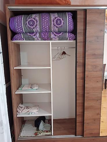 surgulu dolab: Yeni, 2 qapılı, Güzgülü, Qəhvəyi, Taxta, Kupe, Düz dolab — 3