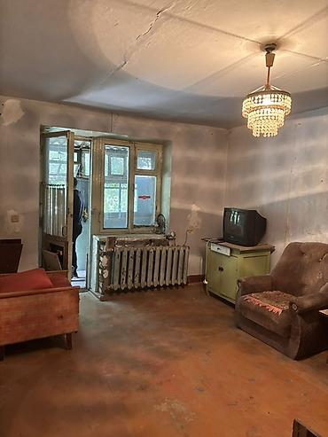 квартира бир комната: 1 бөлмө, 25 м², Сталинка, 2 кабат, Ремонт талап кылынат — 3