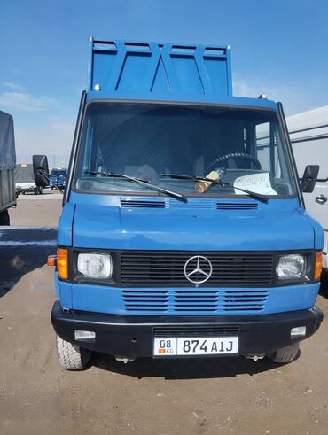 грузовой mercedesbenz atego: Легкий грузовик, Дубль, 3 т, Б/у