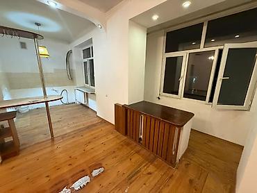 Продажа квартир: 3 комнаты, 46 м², Индивидуалка, 5 этаж, Старый ремонт — 4