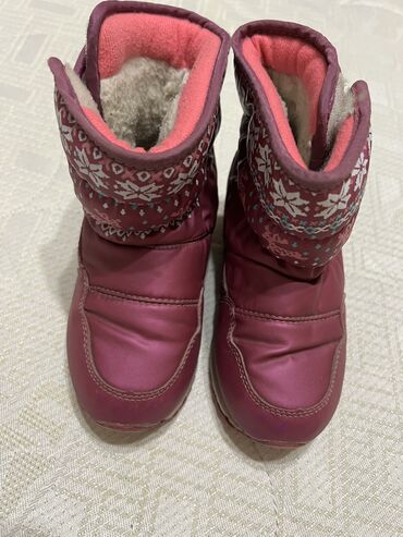 обувь мужская зимняя распродажа: Продаю детские б/у зимние сапоги в хорошем состоянии 28 размер отдам