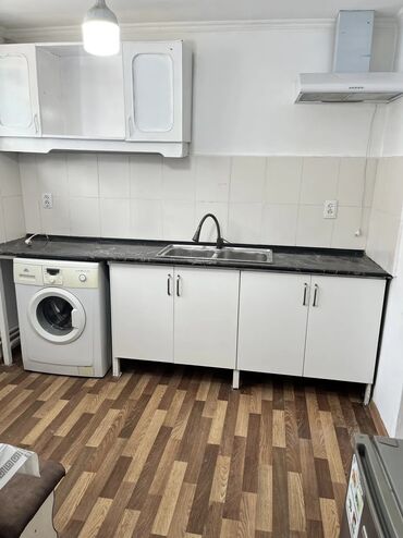 срочно продаётся 1 комнатная квартира в районе парк фучика: 1 комната, Агентство недвижимости, Без подселения, С мебелью частично