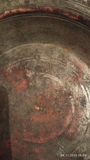 Əntiq qablar: Məhsul: Əl işli mis/naqişli qablar dəsti (3 ədəd) Təsvir: - Şərq — 18