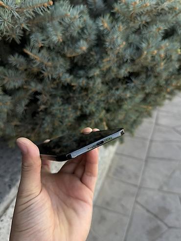 Уюлдук телефондор жана аксессуарлар: IPhone Air, Колдонулган, 256 ГБ, Midnight, Куту, Бөлүп төлөө менен, 92 % — 6