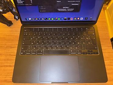 Noutbuklar və aksesuarlar: Apple MacBook (13") M2 8/256GB – Midnight Blue Xüsusiyyətlər: - 13 — 6