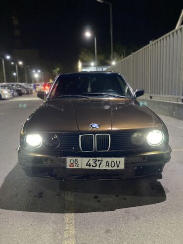 на е30: BMW 3 series: 1986 г., 2 л, Механика, Бензин, Седан