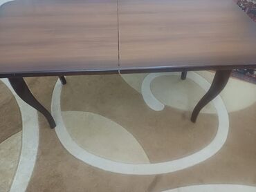 acilan stol: Qonaq masası, İşlənmiş, Açılan, Dördbucaq masa