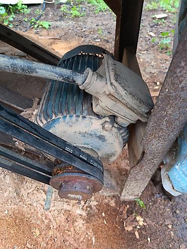 elektrik əl mişarı maxi az: Ağac emalı üçün stasionar diskli dəzgah - Güclü elektrik mühərriki — 4