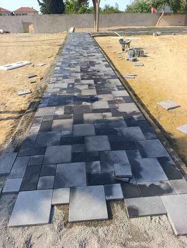 Tamet: Tamet döşəmə xidməti – dekorativ beton/daş təməli ilə həyət və giriş — 10