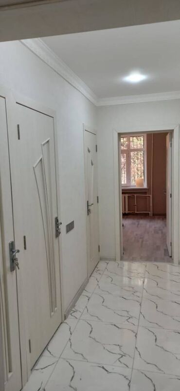 Köhnə tikili: Bakı, 2 otaqlı, Köhnə tikili, m. Xalqlar Dostluğu, 40 kv. m — 2