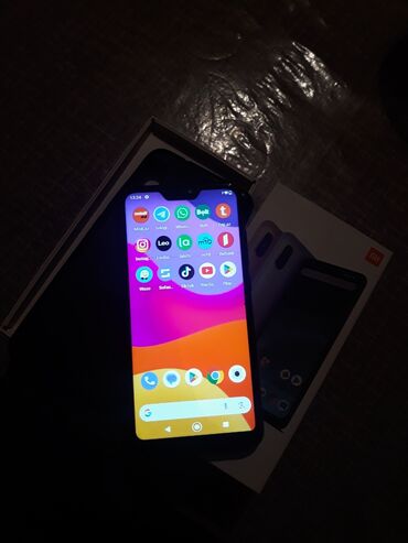 xiomi mi 9t pro: Xiaomi Mi A2 Lite, 64 GB, rəng - Qara, 
 Barmaq izi