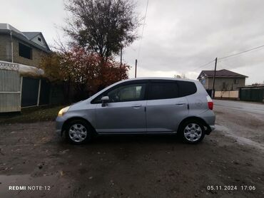 Honda: Honda Fit: 2002 г., 1.3 л, Вариатор, Бензин, Универсал