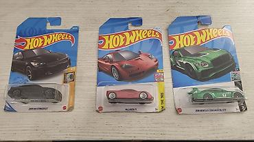 Модели автомобилей: Набор коллекционных машинок Hot Wheels (масштаб 1:64) в фирменных — 1
