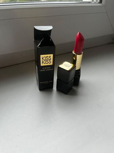 qaş boyası: Dodaq boyası, Guerlain, Yeni