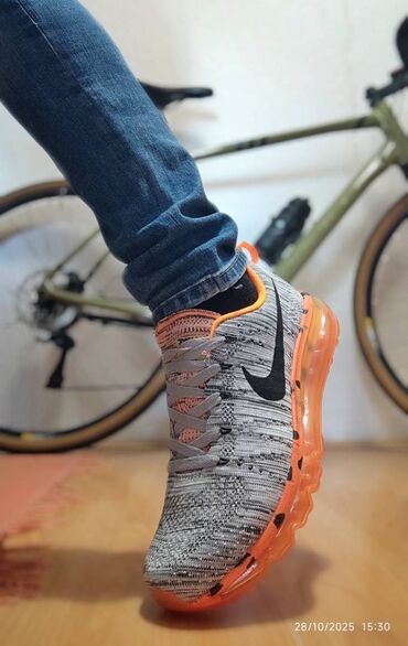 Patike: Patike, veličina - 46 — 1