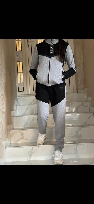 Gornji i donji deo: S-Xl. L — 19