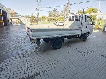 запчасти бонго: Kia Bongo (K2500/K2700) бортовой малотоннажный грузовик - Тип: кабина — 3