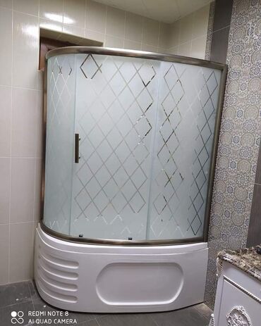 Duş kabinaları, arakəsmələr: Yeni Arakəsmə, Pulsuz çatdırılma — 28