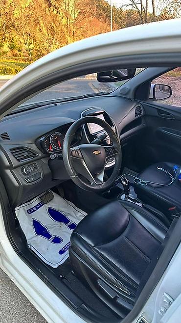 Chevrolet: Chevrolet Spark: 2017 г., 1 л, Вариатор, Бензин, Хэтчбэк — 8