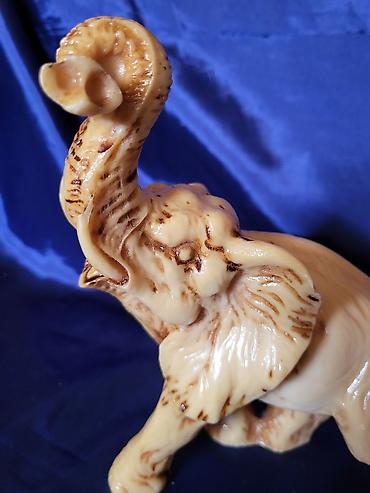 Figure: Figura nova slona iz 70,80ih godina. Figura slona po tradiciji — 8