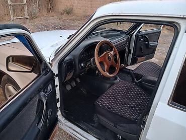 уаз 69: ГАЗ 3110 Volga: 1999 г., Механика, Бензин, Седан — 3