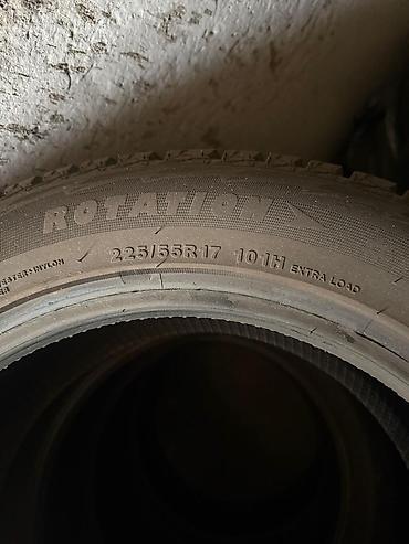 265 60 17: Продаю шины зимние комплект 4 шт 225/55/17R "KAPSEN" липучка один — 3