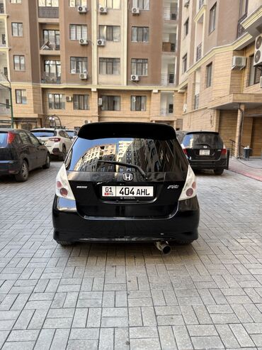 Honda: Honda Fit: 2003 г., 1.5 л, Вариатор, Бензин, Хэтчбэк — 7