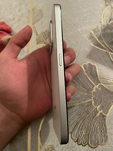 honor 70 plata: Honor X6c, 256 GB, rəng - Gümüşü — 3