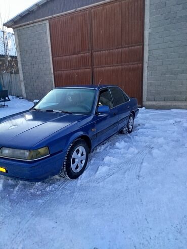 Mazda: Mazda 626: 1987 г., 2 л, Механика, Бензин, Седан