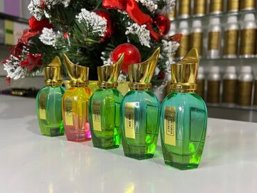 Ətriyyat: 4 gun qalci duxlar 1 i 20 manat catdirlma var — 11