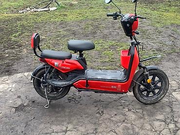 Скутеры: Электрический скутер (красный) с комплектом аксессуаров мини торг — 4