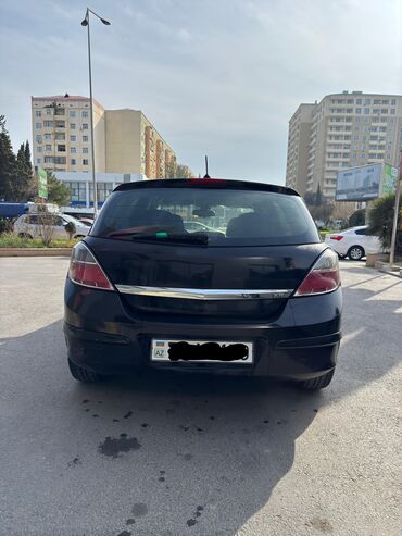 forut satsi: Opel Astra: 1.8 l | 2007 il 259997 km Hetçbek