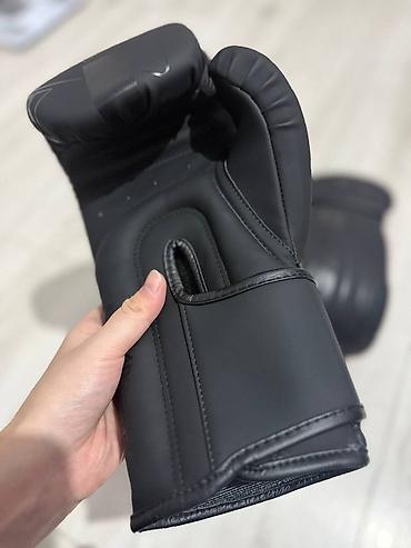 ты бокс: Боксерские перчатки GING, 10 oz, матовый черный цвет. Идеальное — 2