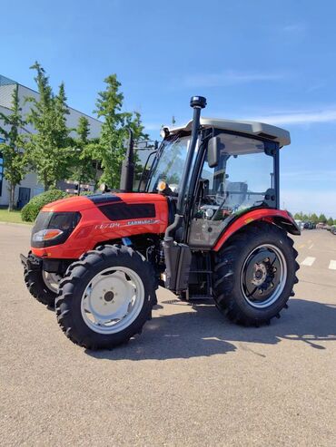 китайски трактор: FL704 70 а.к.(л.с.) Агро Трэк компанияс - Deutz Fahr Machinery