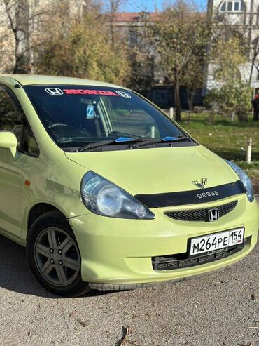 Honda: Honda Fit: 2004 г., 1.3 л, Бензин