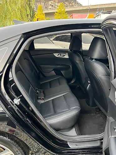 Kia: Kia K3: 2021 г., Седан — 19