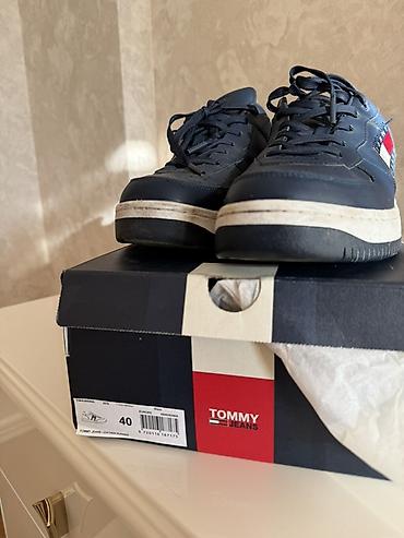 hilfiger: Tommy Jeans kişi idman ayaqqabısı - Model: Tommy Jeans Leather Runner — 3